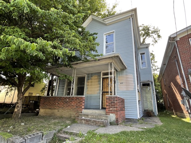 641 Dr W J Hodge St photo