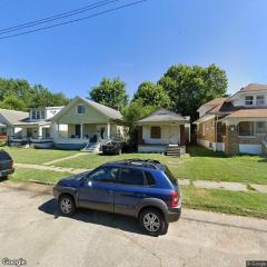 1833 W LEE ST